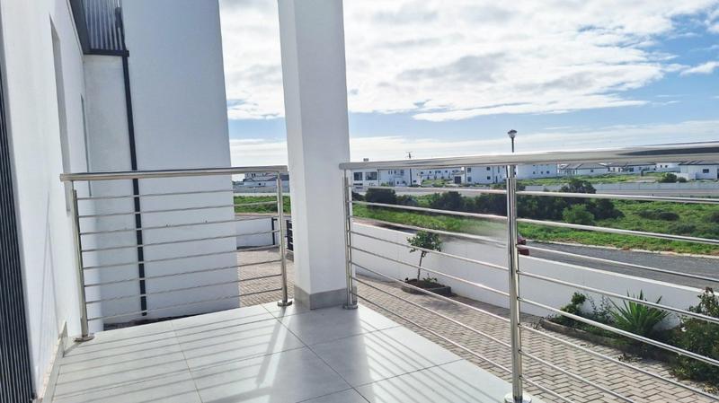 3 Bedroom Property for Sale in Da Gama Bay Western Cape